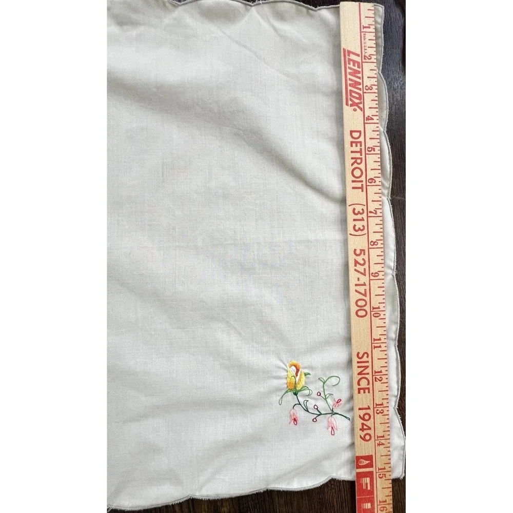 Vintage Linen Napkins Beige Embroidered Flower Rose Scallop Edge 15 3 Design Mix